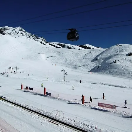 Roc De Peclet 1 - Location: Joli Pour 4 Face Aux Pistes Mae-9040 * Val Thorens