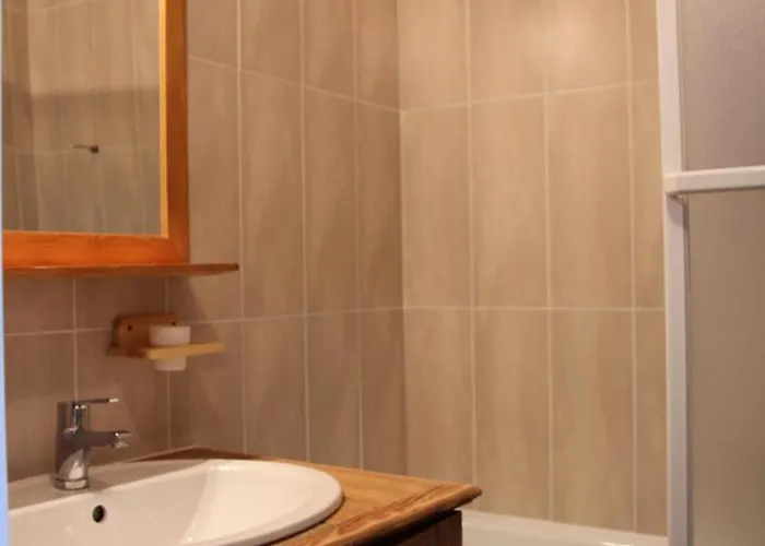 Roc De Peclet 1 - Location: Joli Pour 4 Face Aux Pistes Mae-9040 Lägenhet *